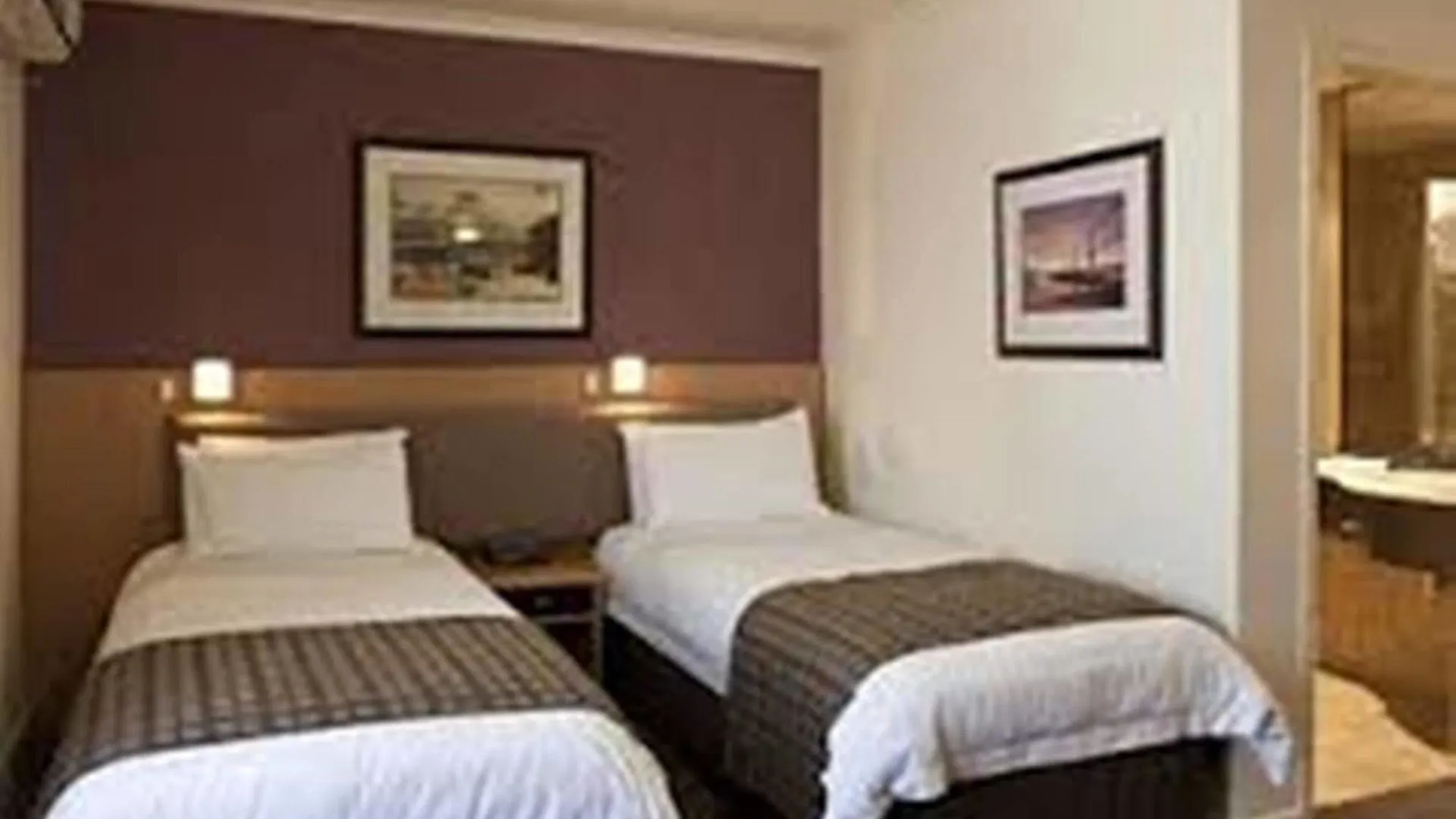 Marino Hotel - Best Near Airport Dhaka