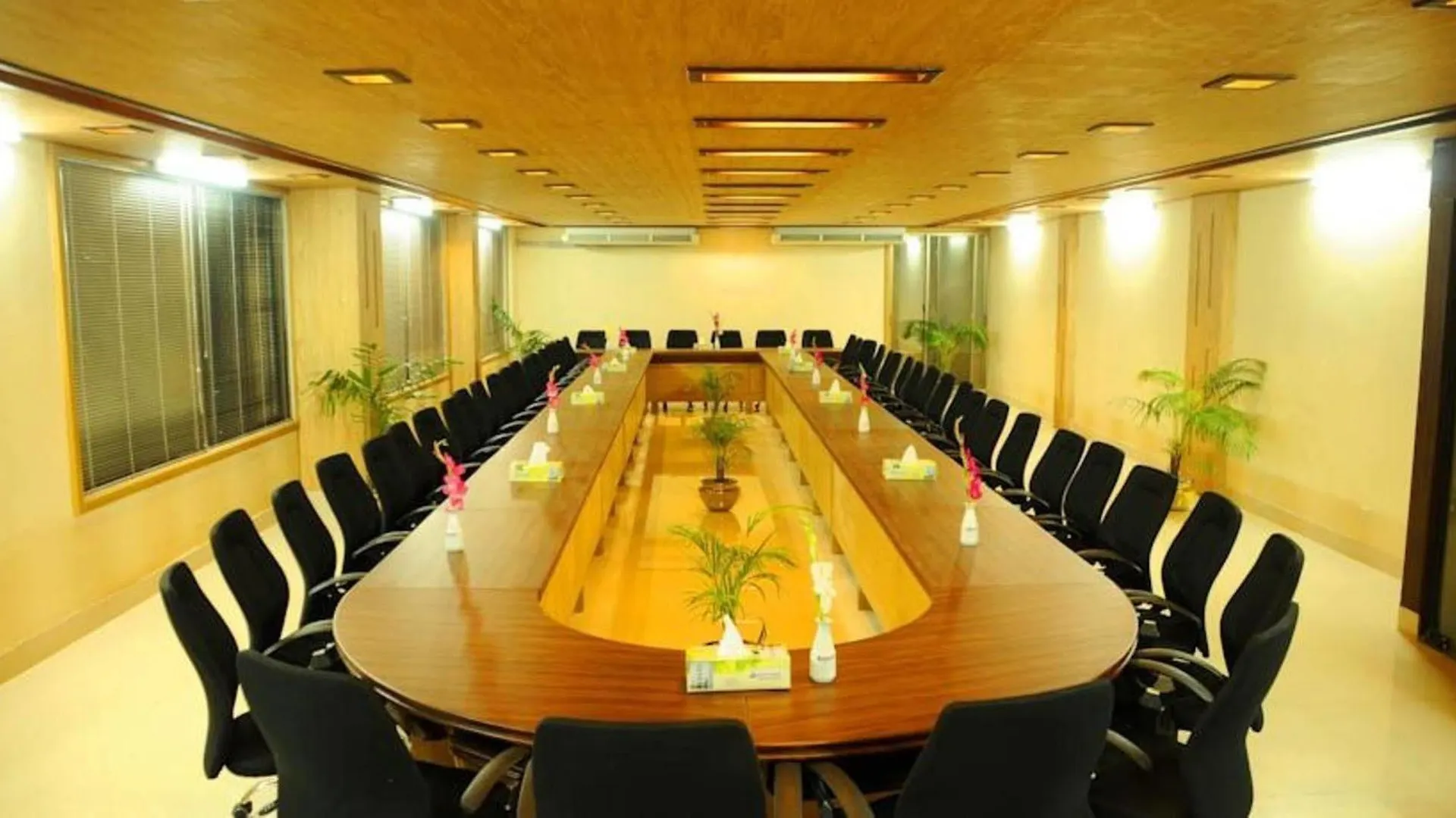 Marino Hotel - Best Near Airport Dhaka